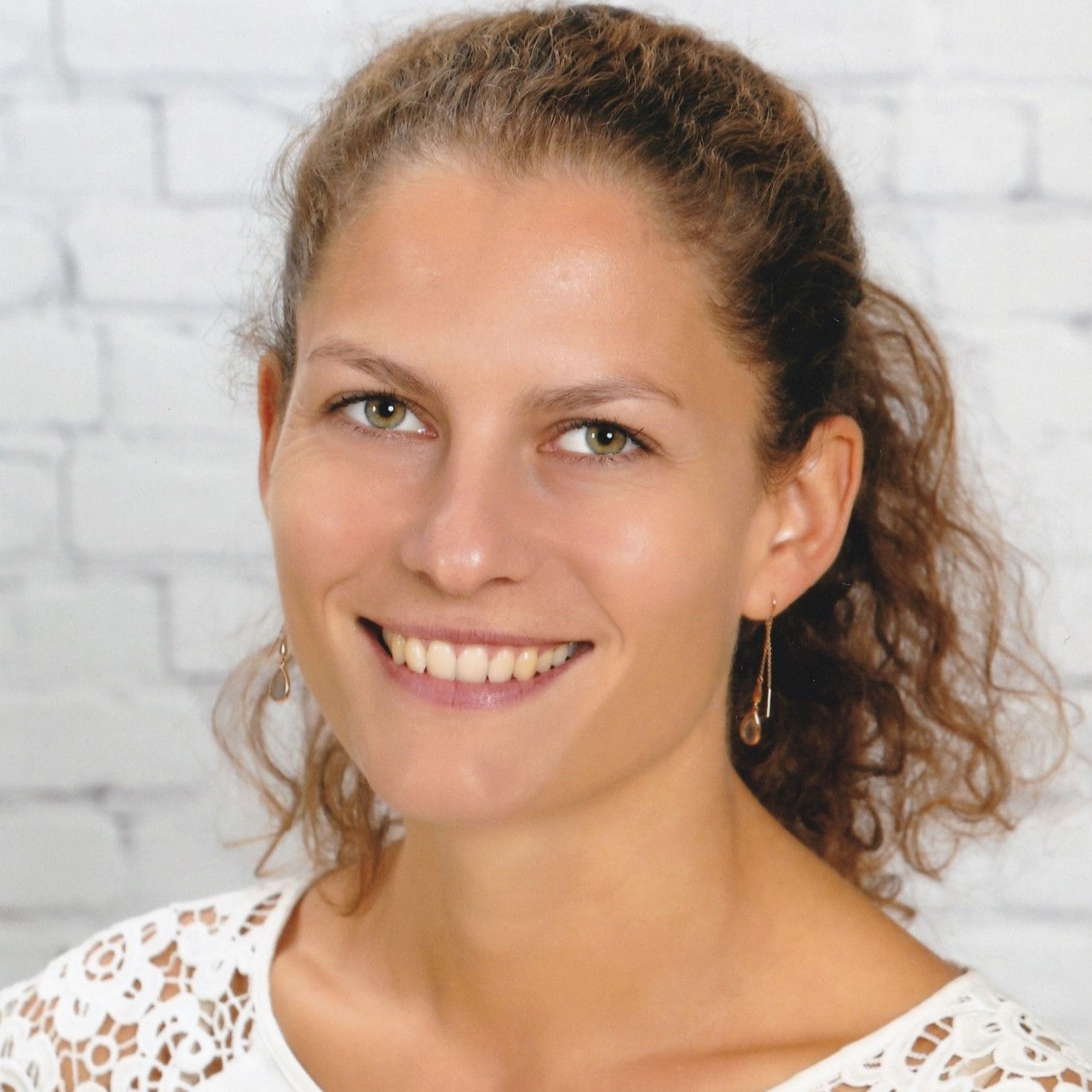 Tamara SCHARF, MEd (SHT)